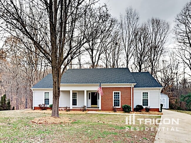 Building Photo - 7226 Amarillo Dr