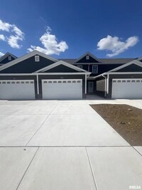 Building Photo - 5246 Pandit Dr