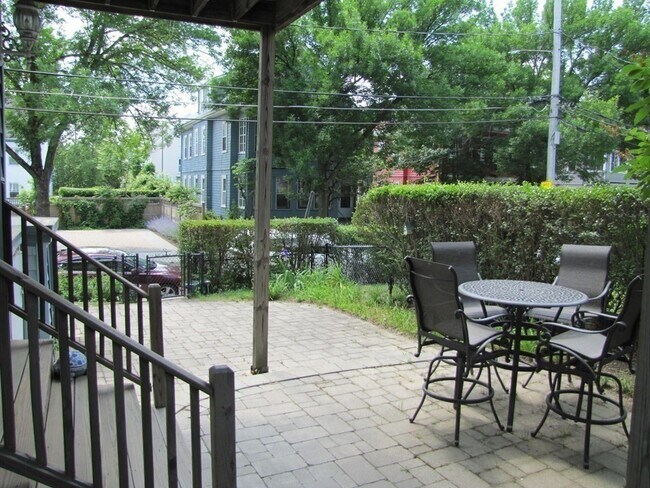 Building Photo - 41 Cameron Ave