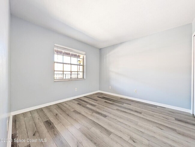 Building Photo - 3039 Sir Hamilton Cir