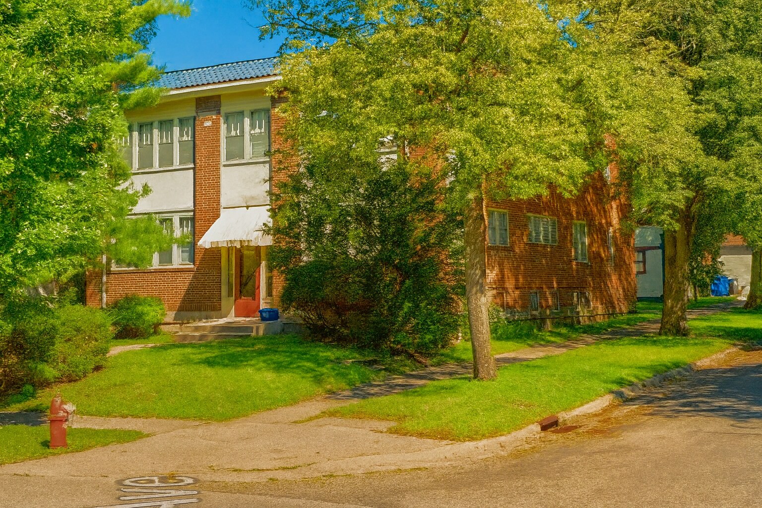 Building Photo - 1855 Portland Ave