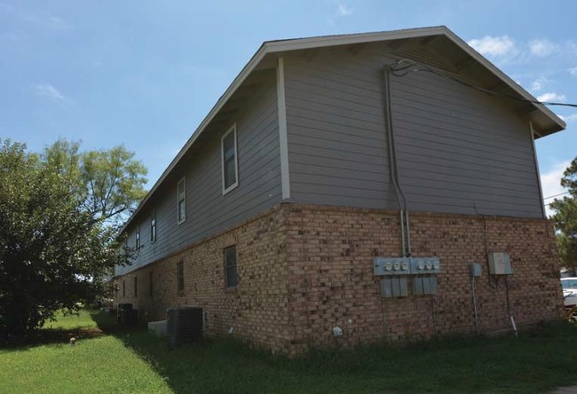 Building Photo - Studio Apartments