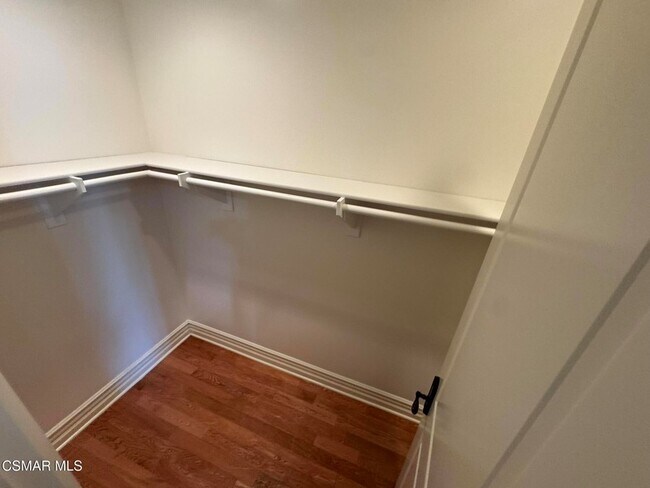 Building Photo - 4960 Chimineas Ave