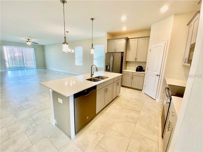 Building Photo - 1498 Bunker Dr