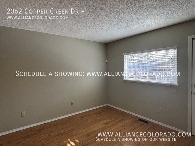 Building Photo - 2062 Copper Creek Dr