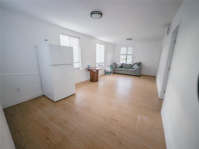 Building Photo - 2575 SW 59th Ave