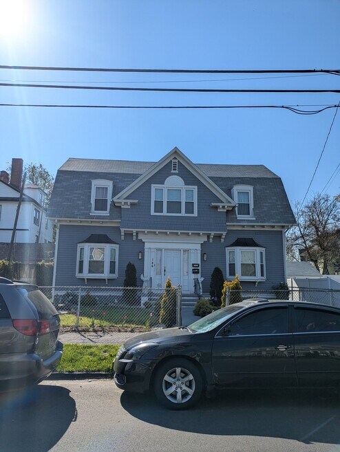 Building Photo - 144 Harral Ave