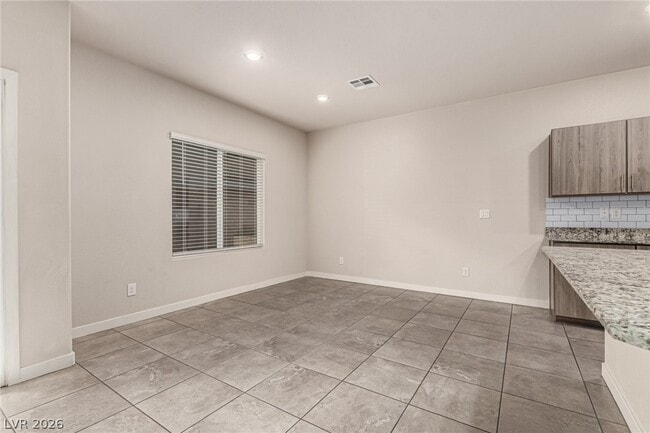 Building Photo - 3819 Corellia Ave