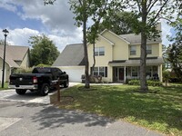 Building Photo - 106 Porter Way
