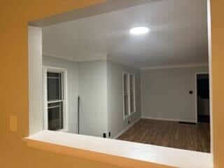 Building Photo - Bright and Functional 2-Bedroom Rental in Flint