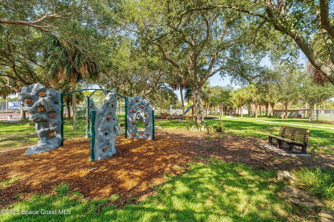 Building Photo - 1125 Jimmy Buffett Mem Hwy