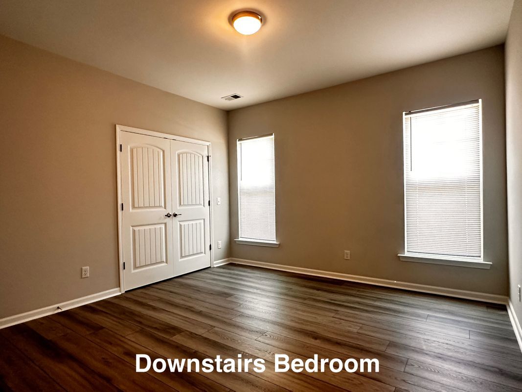 Building Photo - 542 Sessile Oak Dr