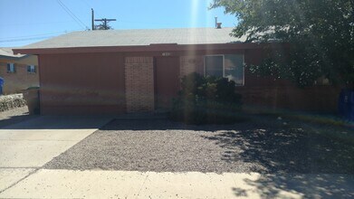 Building Photo - LCO Rentfrow
