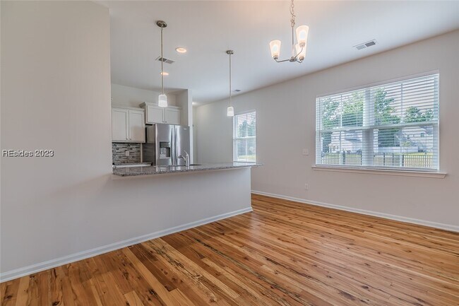 Building Photo - 1068 S Innovation Dr