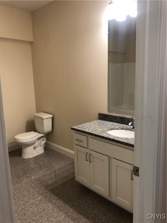 Building Photo - 224 Chapel St