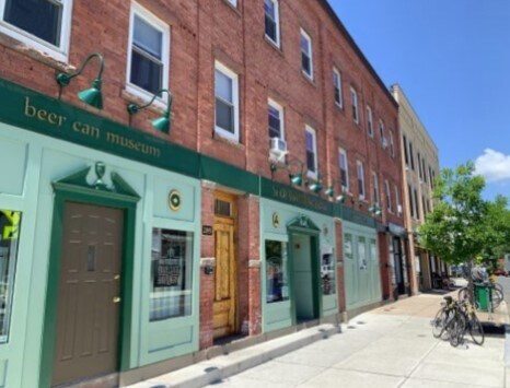 building - 285 Pleasant St