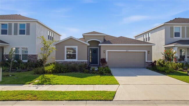 Building Photo - 10622 Eustis Dr