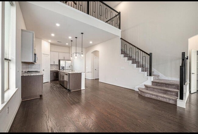 Building Photo - 7315 Buckthorn Holw Trl
