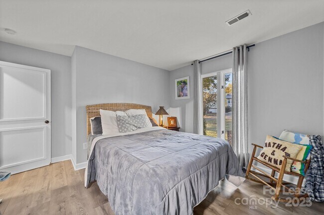 Building Photo - 7204 Killingdeer Ln