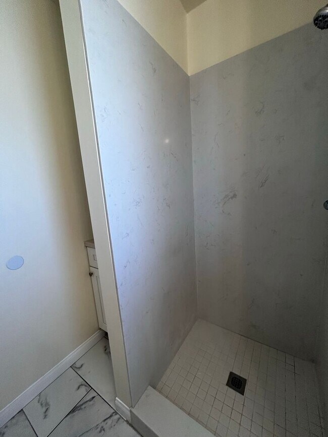 Building Photo - Bradshawe