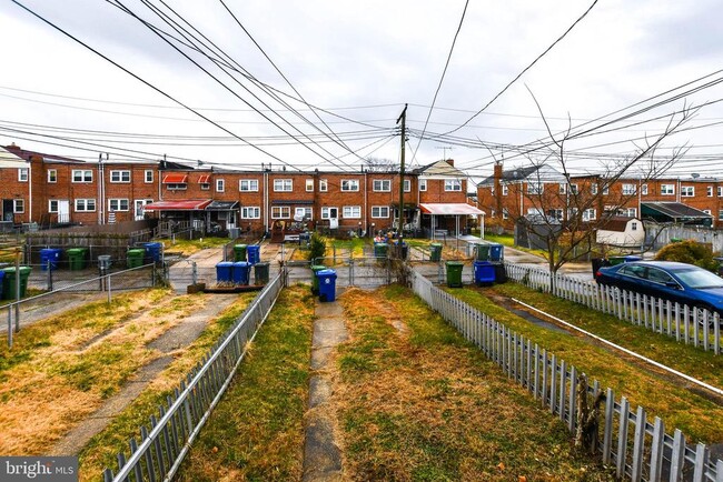 Building Photo - 4773 Elison Ave