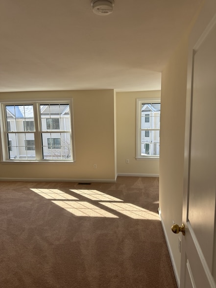 Building Photo - 0 Village Dr