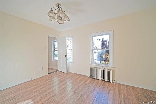 Building Photo - 45 Linden St