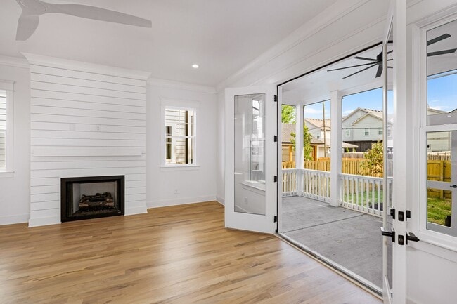 Building Photo - Beautiful home in The Nations!  4 bedrooms and 3 bathrooms in well sought after area.