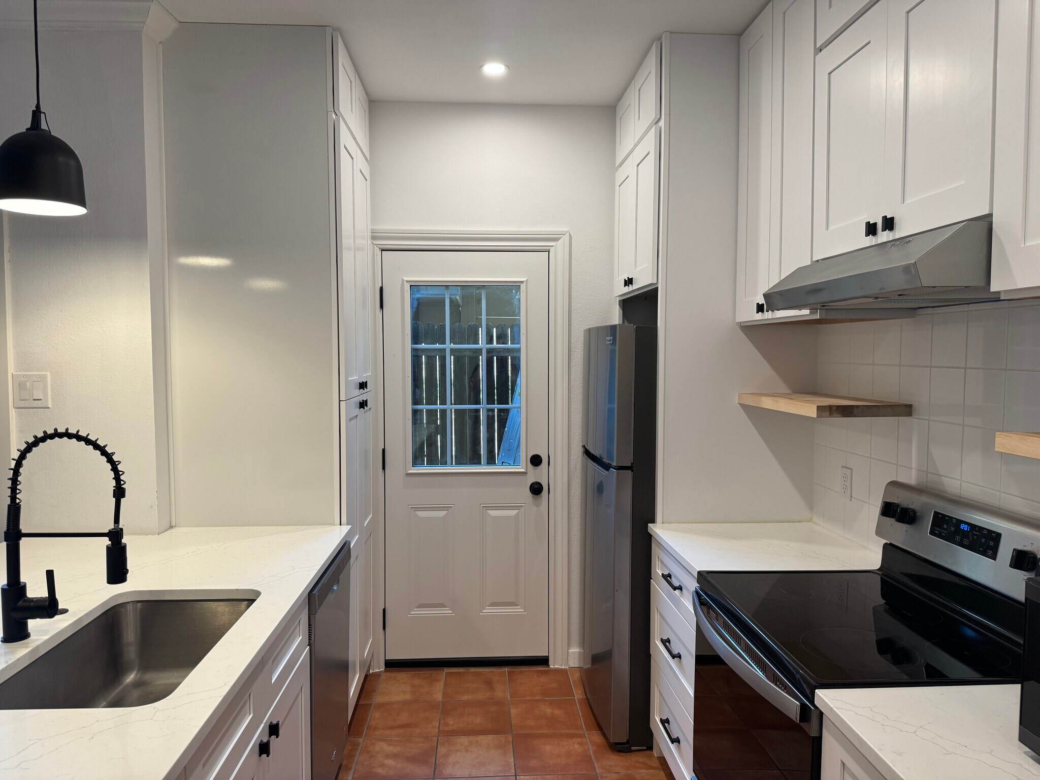 Building Photo - 14333 Preston Rd