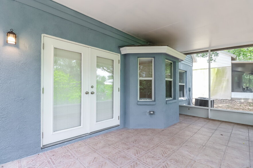 Building Photo - 732 Cape Cod Cir