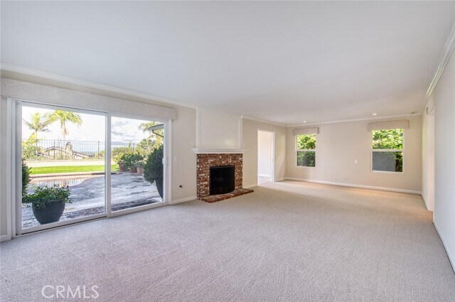 Building Photo - 2641 Alta Vista Dr