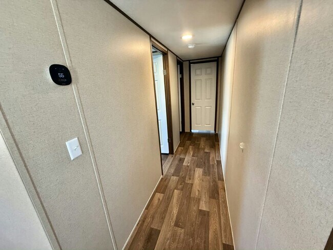 Building Photo - 751 Kernodle Ln