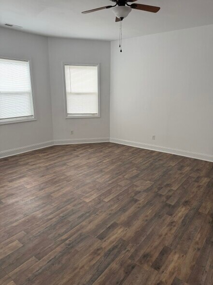 Building Photo - 216 S Tillery St