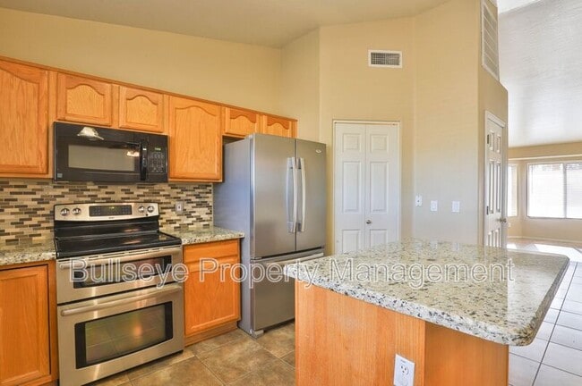 Building Photo - 21003 S 194th St