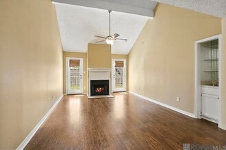 Building Photo - 8500 Bluebonnet Blvd