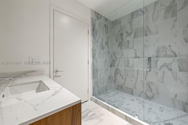 Building Photo - 1400 Biscayne Blvd
