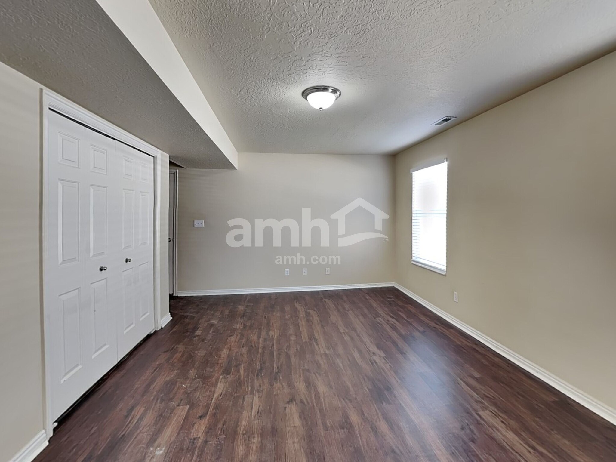 Building Photo - 7801 Ash Point Cir