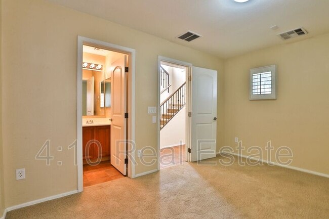 Building Photo - 4175 E Jasper Dr