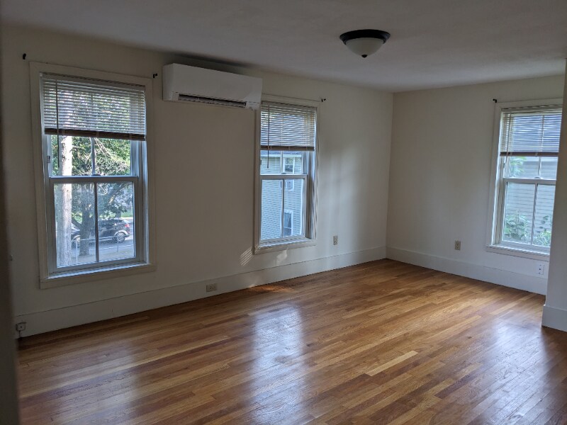 Building Photo - 85 Beech St