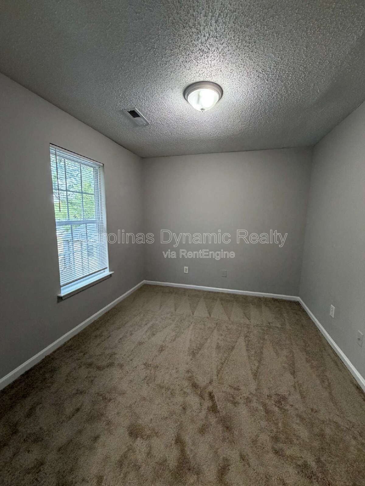Building Photo - 709 Key St