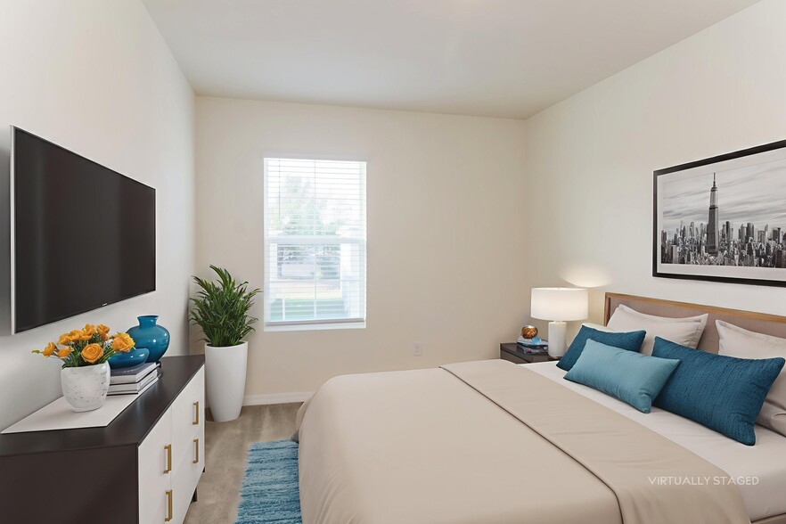 Building Photo - 7545 Cypress Walk Dr