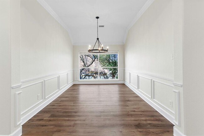 Building Photo - 10805 Ariock Ln