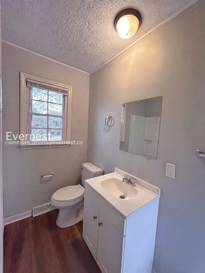 Building Photo - 4026 Angus Dr