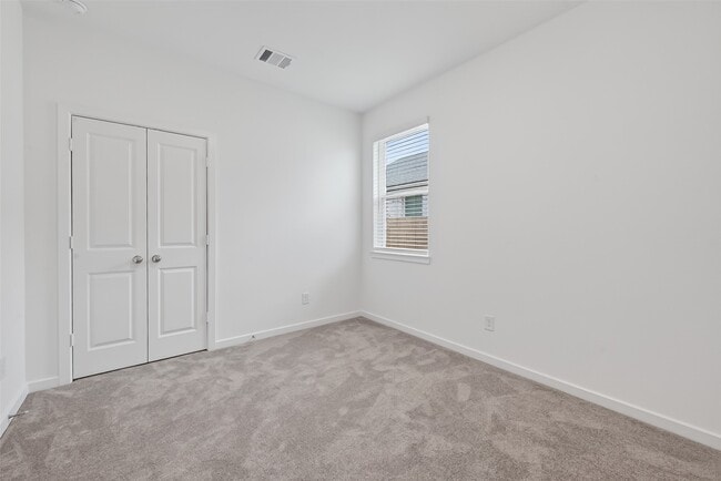 Building Photo - 9730 Westminster Mnr Dr