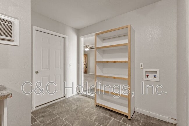 Building Photo - 20154 E 3rd St