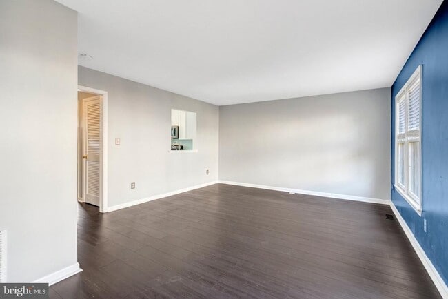 Building Photo - 14716 Grobie Pond Ln