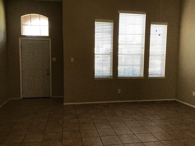 Building Photo - 11723 Coconino Ln