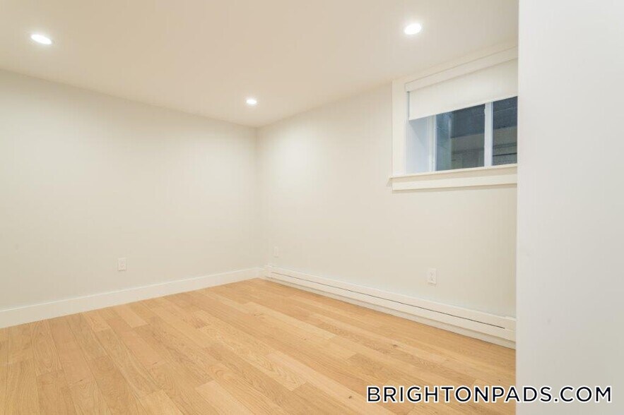 Building Photo - 35 South St