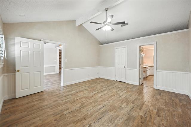 Building Photo - 2857 Hurstview Dr