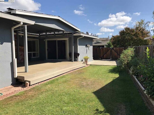 Building Photo - 775 Leland Way